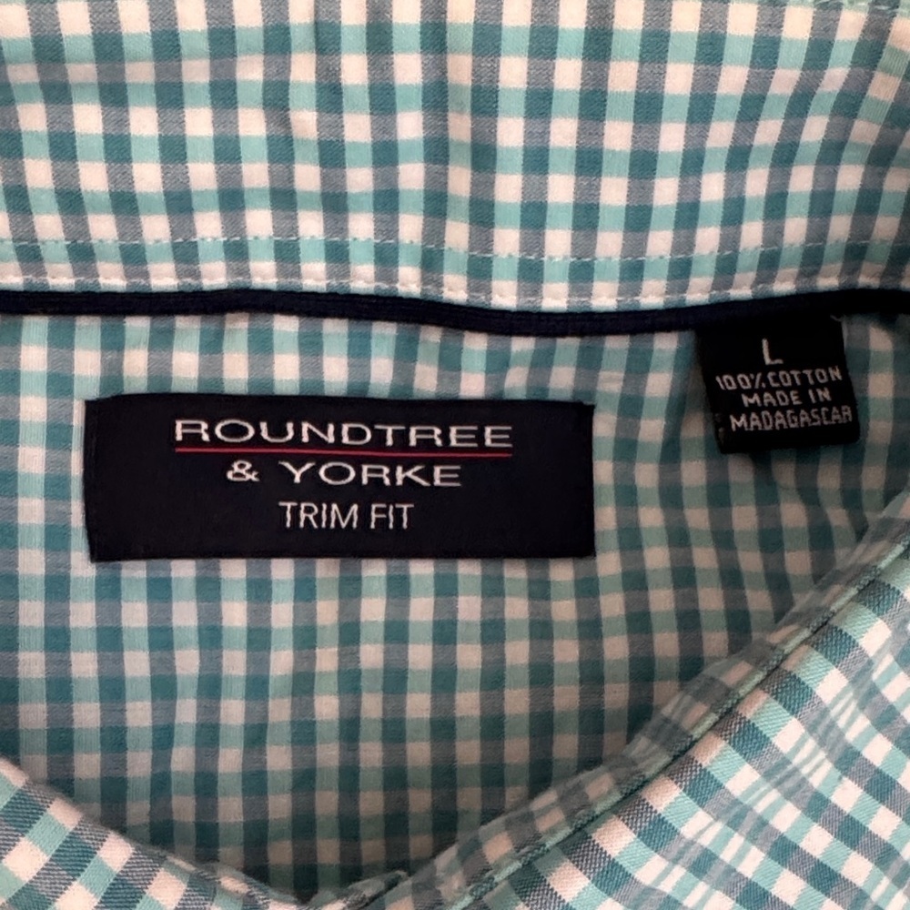 Roundtree & Yorke Aqua Checkered Button Down Shirt - Picture 2 of 4
